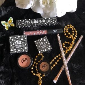 💜Dirty little secret Bundle 💜